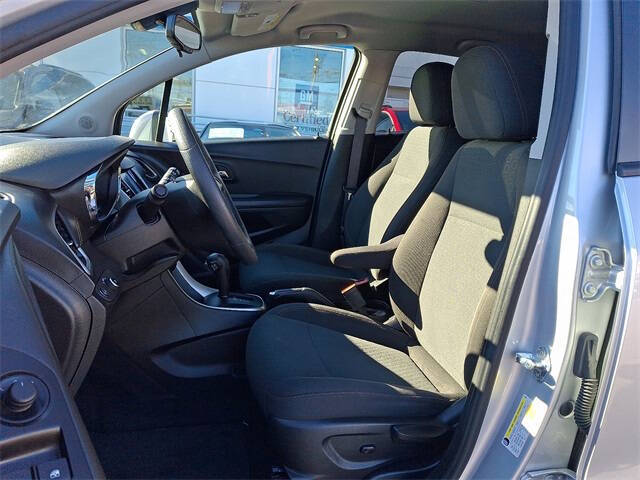 2022 Chevrolet Trax LS