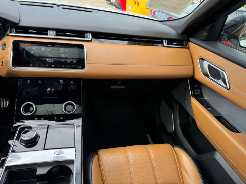 2019 Land Rover Range Rover Velar P250 R-Dynamic SE