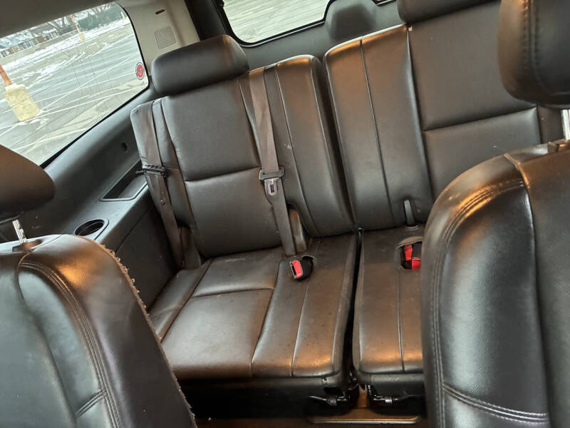 2009 Chevrolet Suburban LTZ