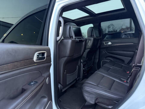 2016 Jeep Grand Cherokee Summit