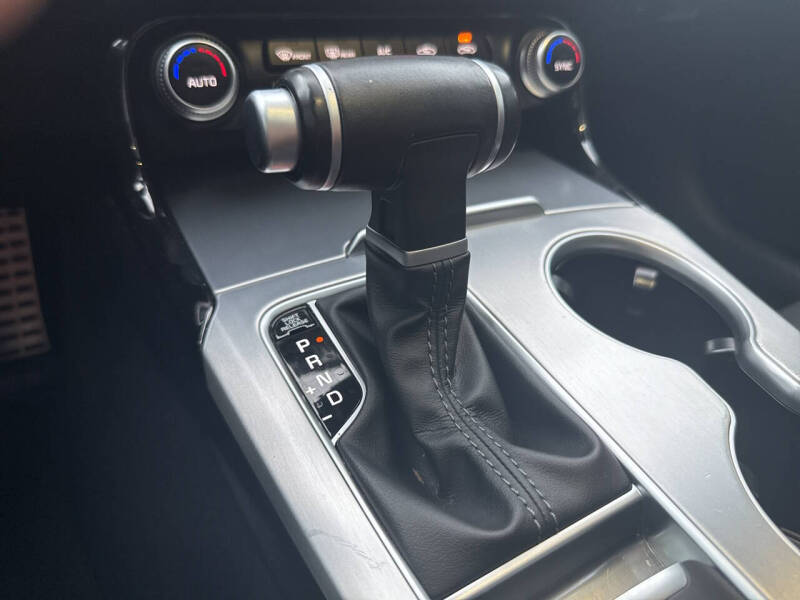 2019 Kia Stinger GT1