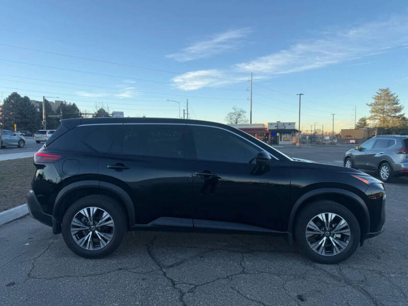 2021 Nissan Rogue SV