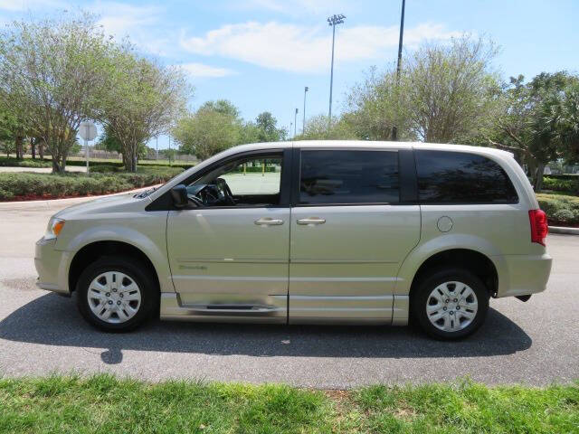 2013 Dodge Grand Caravan SE