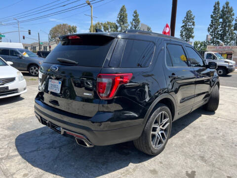 2017 Ford Explorer Sport