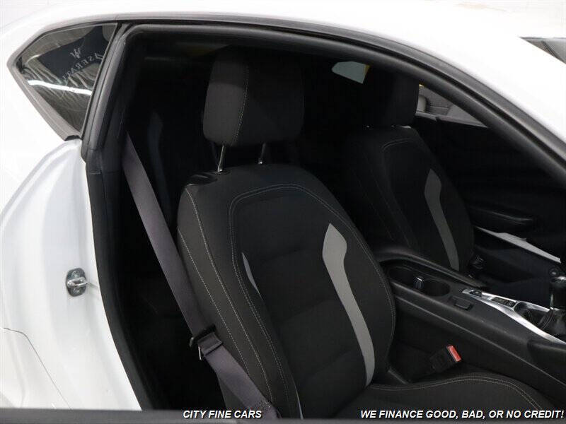 2017 Chevrolet Camaro LT