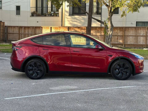 2025 Tesla Model Y Long Range