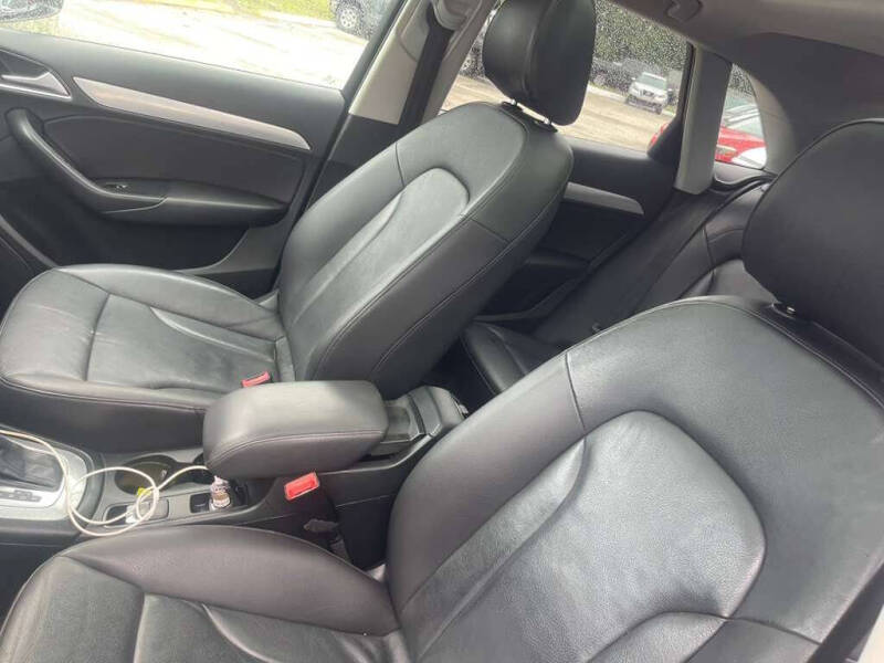 2016 Audi Q3 2.0T quattro Premium Plus