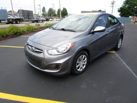 2014 Hyundai Accent for sale at Ideal Auto Sales, Inc. in Waukesha WI