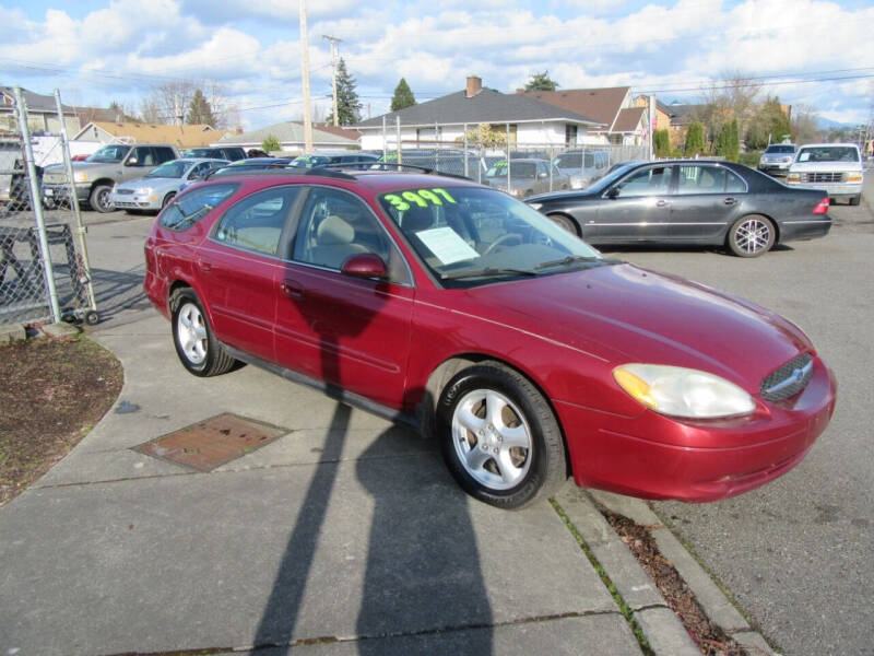 2003 Ford Taurus for sale at Car Link Auto Sales LLC in Marysville WA