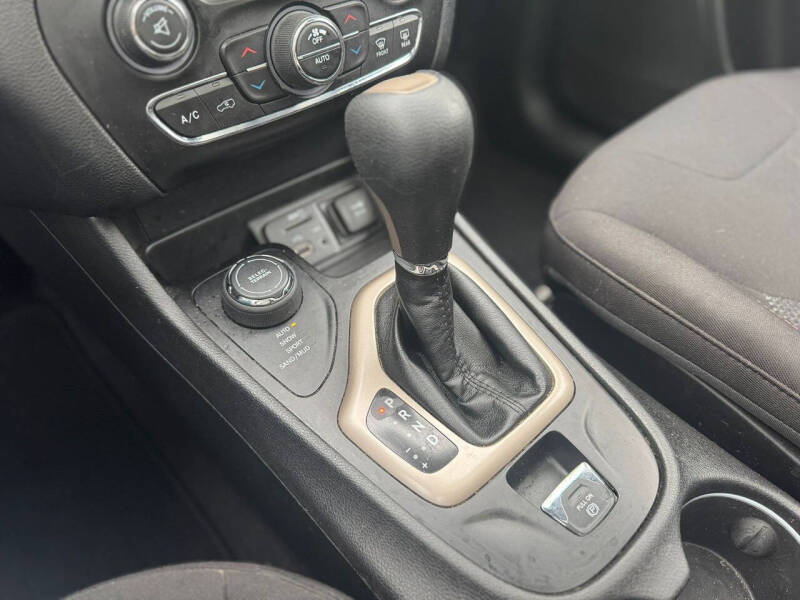 2017 Jeep Cherokee Latitude