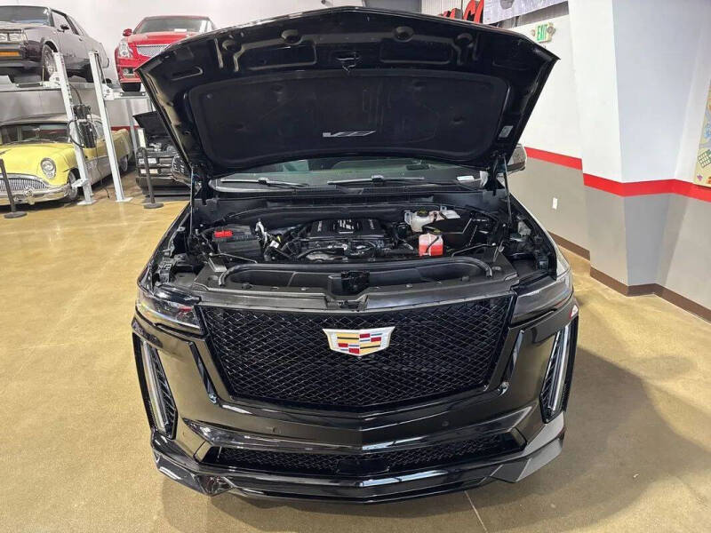 2023 Cadillac Escalade-V ESV