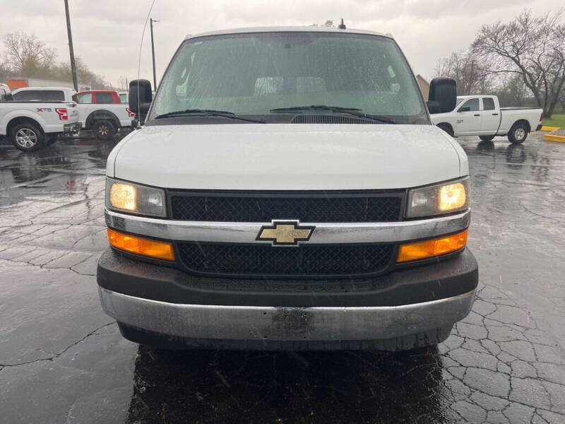 2017 Chevrolet Express LT 3500