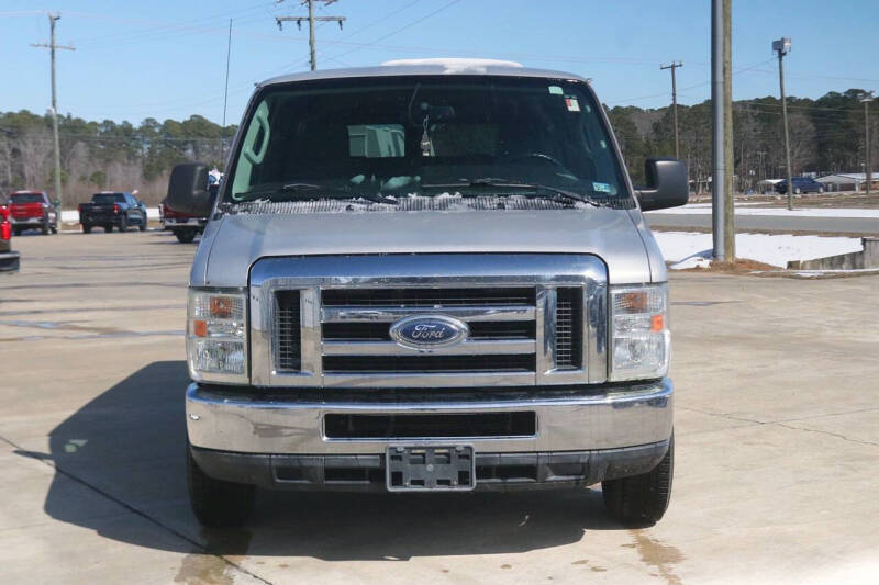2014 Ford E-Series E-350 SD XLT
