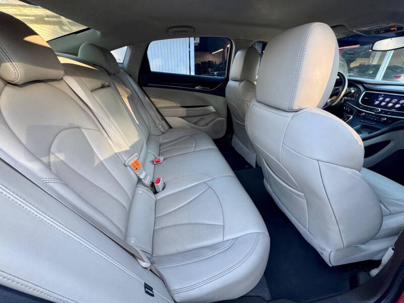 2018 Buick LaCrosse Essence