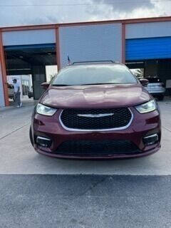2021 CHRYSLER Pacifica Minivan - $25,897