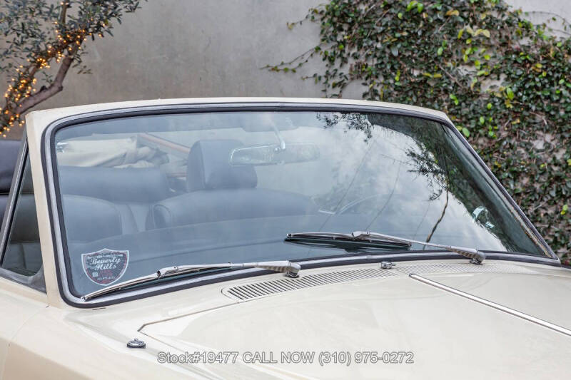 1972 Rolls-Royce Corniche