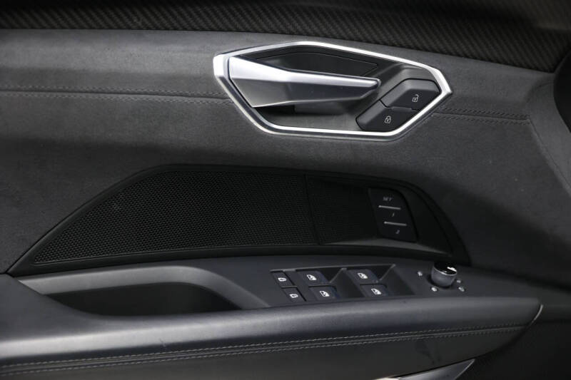 2022 Audi RS e-tron GT quattro