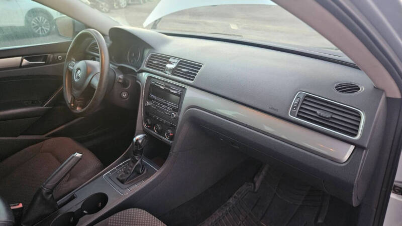 2015 Volkswagen Passat