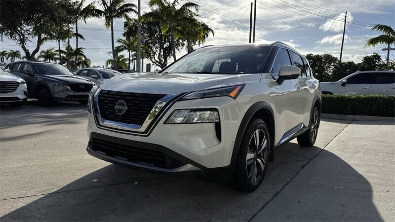 2023 Nissan Rogue SL