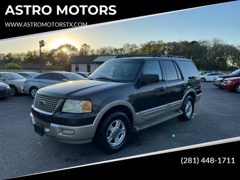 2005 Ford Expedition for sale at ASTRO MOTORS in Houston TX