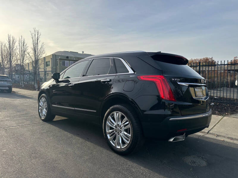 2017 Cadillac XT5 Premium Luxury