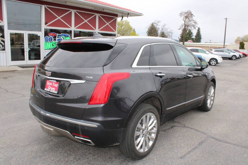 2017 Cadillac XT5 Platinum