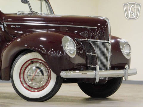 1940 Ford Deluxe