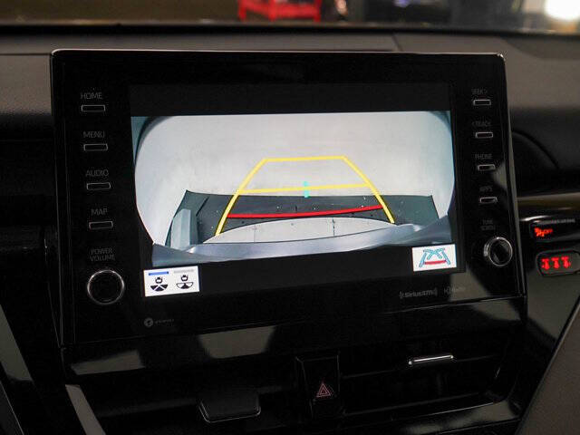 2021 Toyota Camry Hybrid XLE