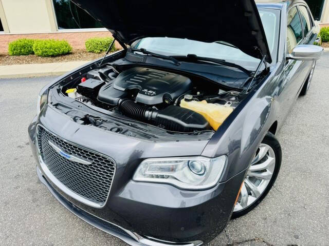 2018 Chrysler 300 Limited