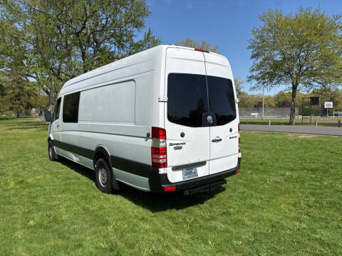 2011 Freightliner Sprinter 2500