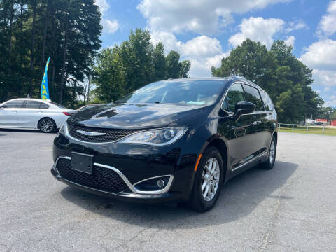 2020 Chrysler Pacifica for sale at Airbase Auto Sales in Cabot AR