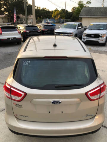 2017 Ford C-MAX Hybrid SE