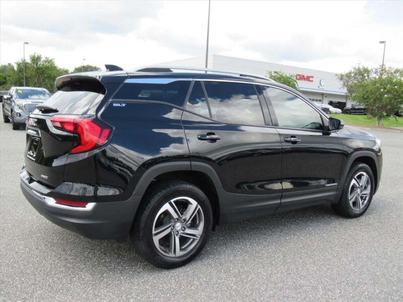 2020 GMC Terrain SLT