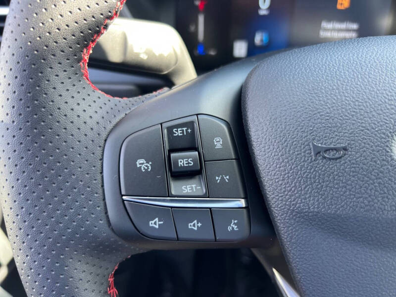 2026 Ford Escape ST-Line Select