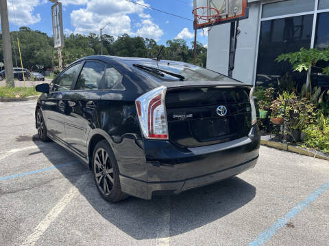 2012 Toyota Prius Two