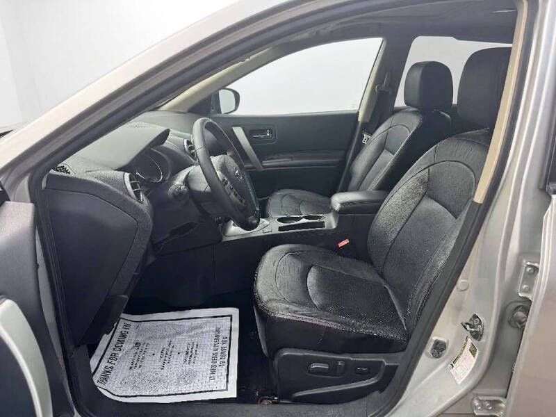 2011 Nissan Rogue S