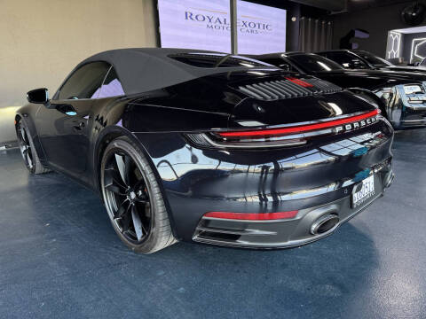 2022 Porsche 911 Carrera