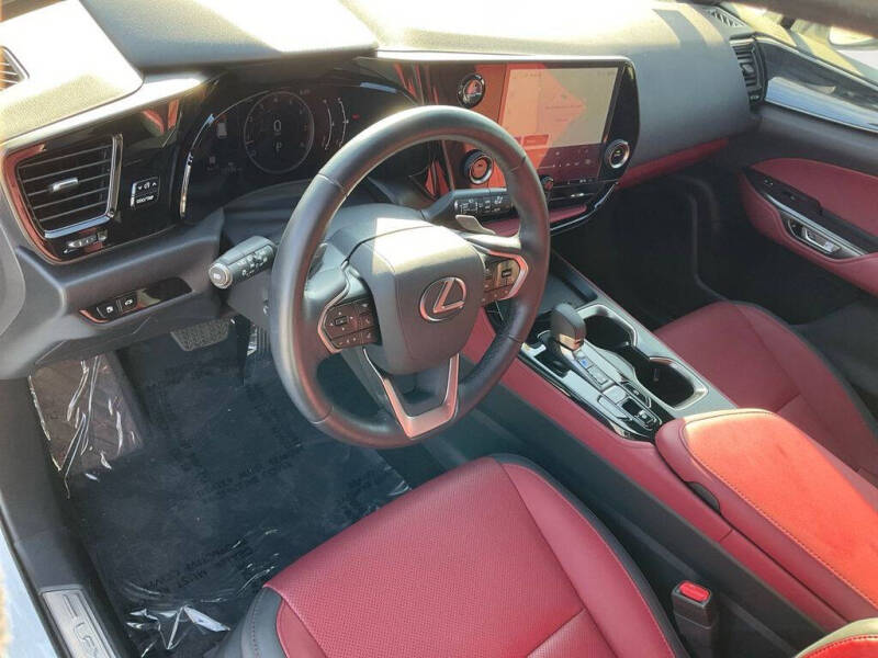 2024 Lexus NX 250 Premium