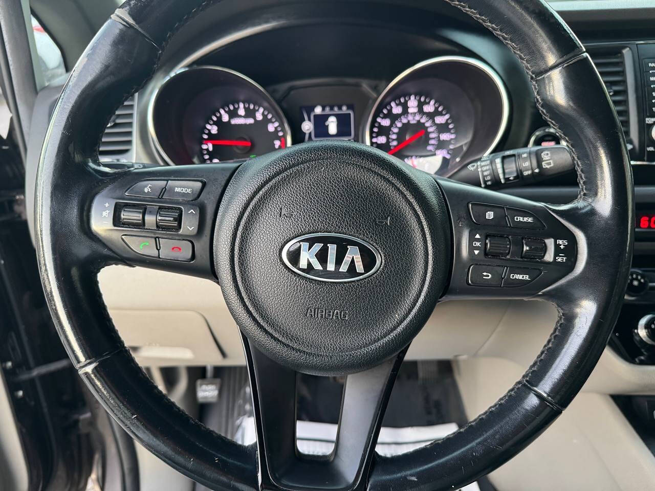 2017 Kia Sedona for sale at Green Ride LLC in NASHVILLE, TN