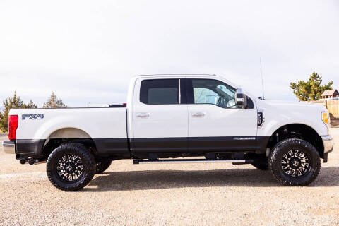 2017 Ford F-350 Super Duty Lariat