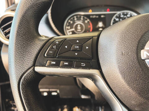 2023 Nissan Versa SV