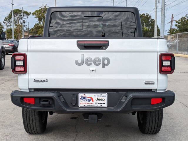 2021 Jeep Gladiator Overland