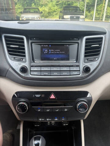 2017 Hyundai Tucson SE