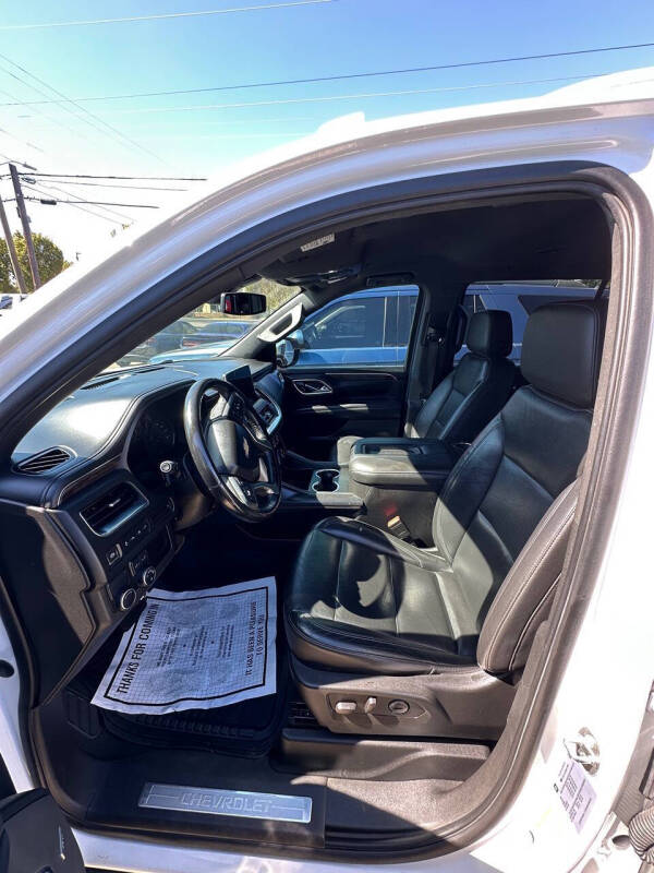 2021 Chevrolet Suburban LT