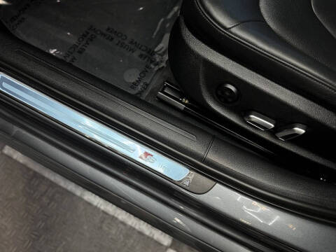 2015 Audi A4 2.0T quattro Premium