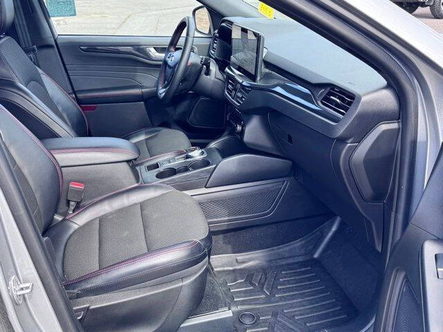 2023 Ford Escape ST-Line Select