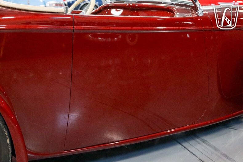 1933 Ford Roadster