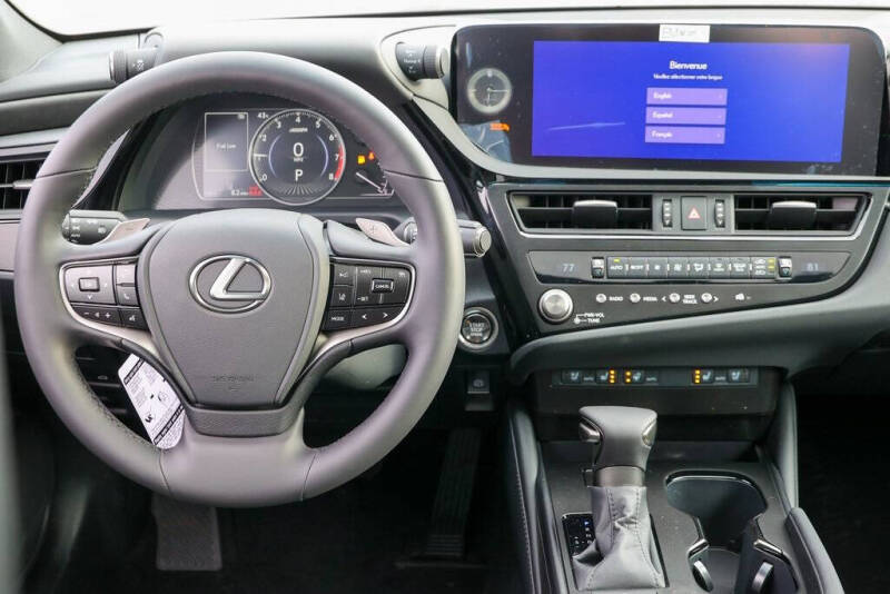 2025 Lexus ES 350