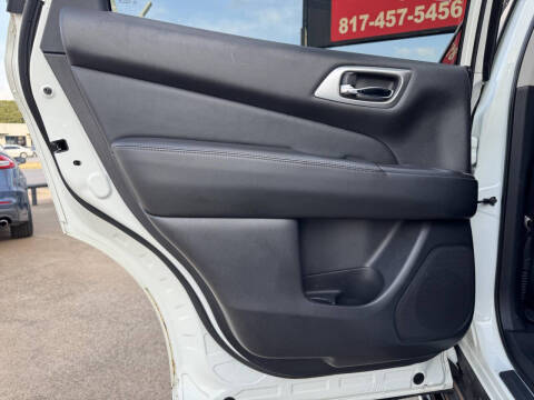 2017 Nissan Pathfinder