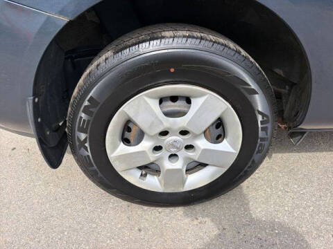 2012 Nissan Rogue S